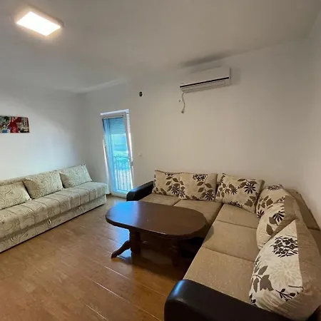 Malina Apartman