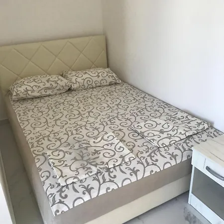Malina Apartman *