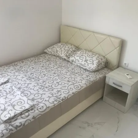 Malina Apartman *